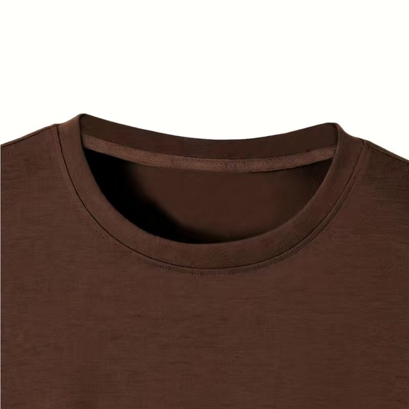 GRAFIC TEES 😆 - Picture 7 of 7